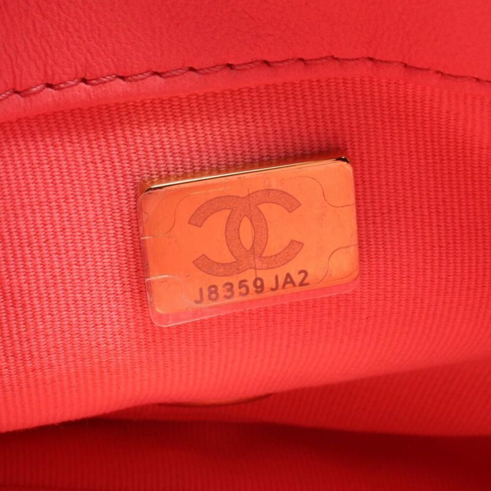 Chanel Lambskin Matelasse Shoulder Bag - Picture 5 of 6